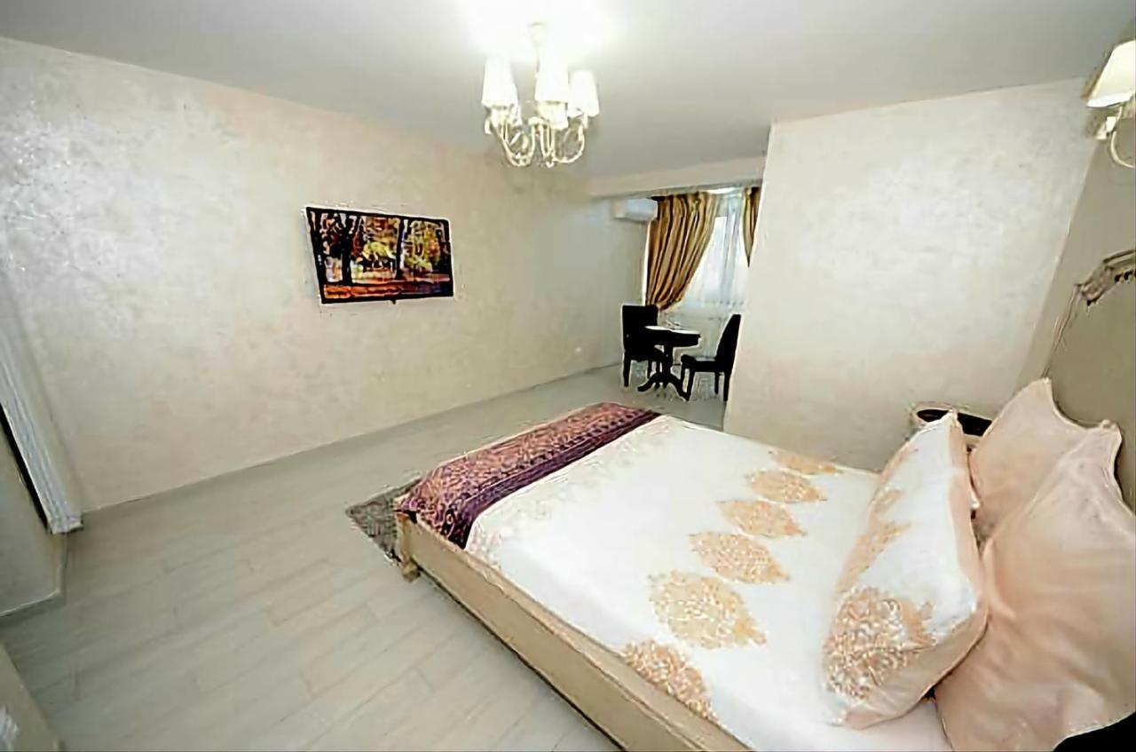 Apartament Panoramic Galaţi Exteriör bild
