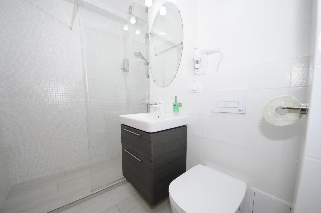 Apartament Panoramic Galaţi Exteriör bild